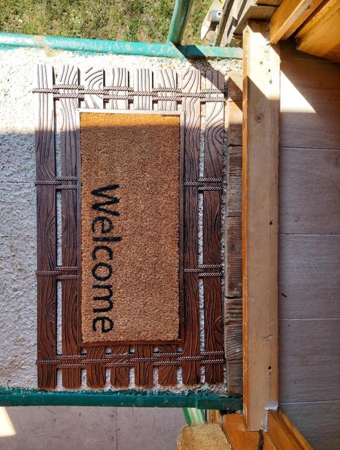 Hacienda Burzic Apartment Kulen Vakuf Bagian luar foto